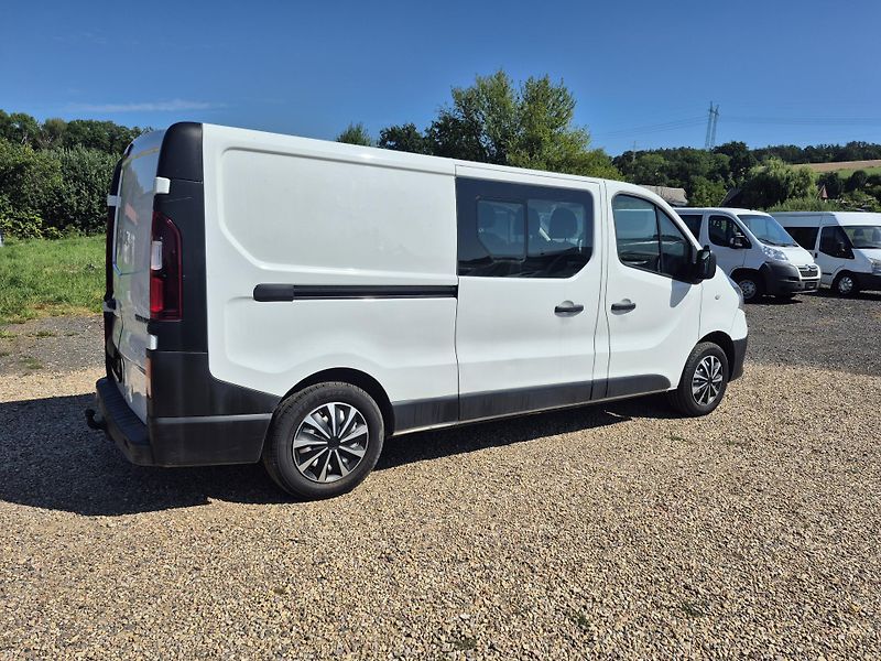 Renault Trafic (2018) 1.6Dci L2H1 6 Míst - fotka 9 z 26