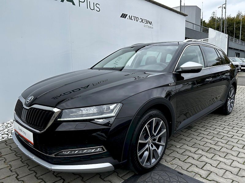 Škoda Superb (2021) Combi 2.0 TDI 147kW 4x4 DSG Sc - fotka 34 z 35