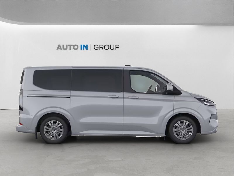 Ford Tourneo Custom (2026) 2,0 EcoBlue L2 TITANIUM - fotka 6 z 6