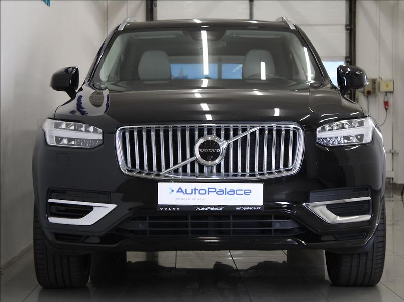 Volvo XC90 2,0 T8 Ultimate Bright B&W Vzd - fotka 2 z 25