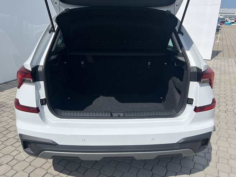 Škoda Kamiq (2026) Top Selection 7DSG 1,0TSI - fotka 22 z 22