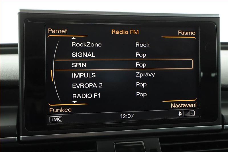 Audi A6 (2014) 3.0 TDI, Automat, Navi, Xenony - fotka 9 z 18