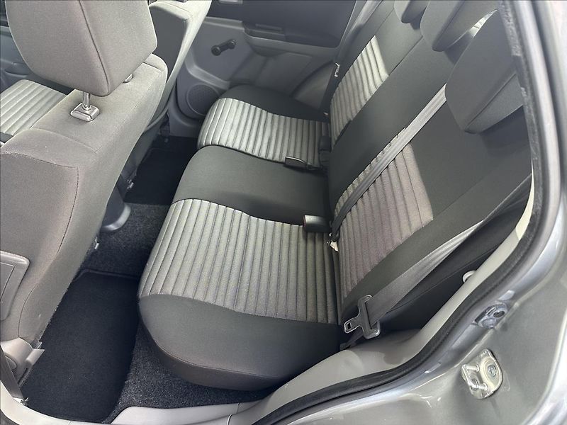 Suzuki SX4 1,6 4x4 1.majitel - fotka 13 z 18