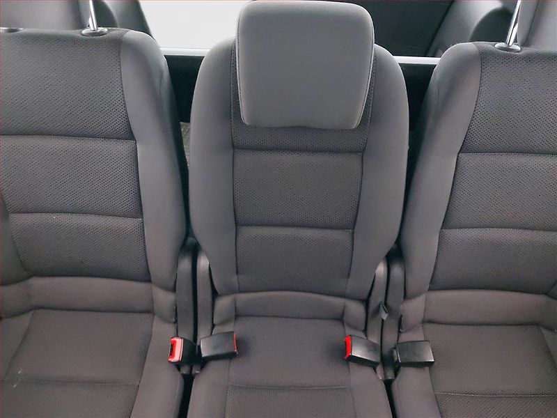 Volkswagen Touran (2013) 1.6 TDI, Serv.kniha, Tempomat - fotka 10 z 16