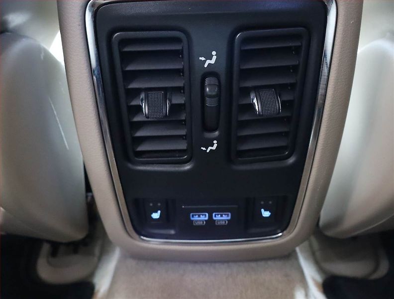 Jeep Grand Cherokee (2016) 3.0 CRD, 4X4, Automat - fotka 29 z 32