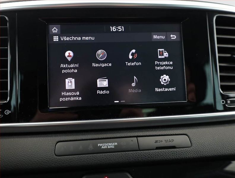 Kia Sportage (2019) 1.6 T-GDI, 4X4, Automat - fotka 16 z 17