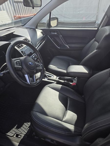 Subaru Forester (2018) XT, 1.maj., serv. kn, odp. DPH - fotka 15 z 40