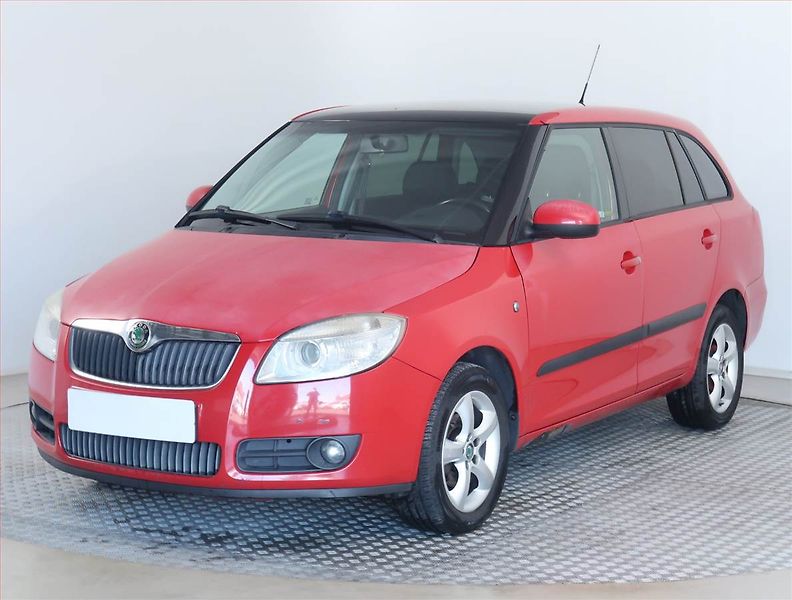 Škoda Fabia (2008) Ambition 1.4 TDI, nová STK - fotka 2 z 14