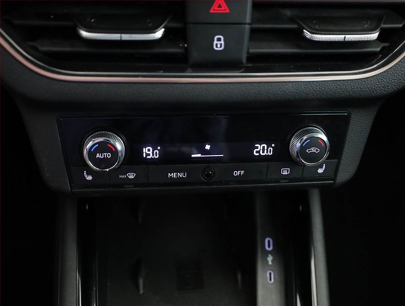 Škoda Scala (2019) Style 1.0 TSI, Serv.kniha - fotka 11 z 20