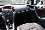 Opel Astra Opel Astra J Sports Tourer 1.7 - náhled 40