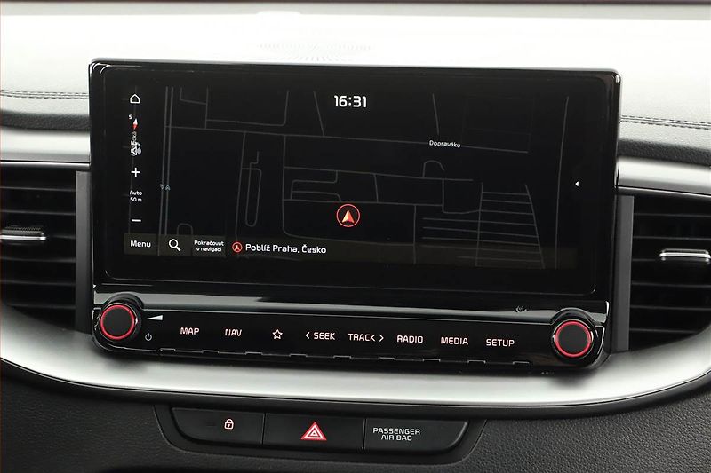 Kia Ceed (2020) Exclusive 1.4 T-GDI, Navi - fotka 11 z 17