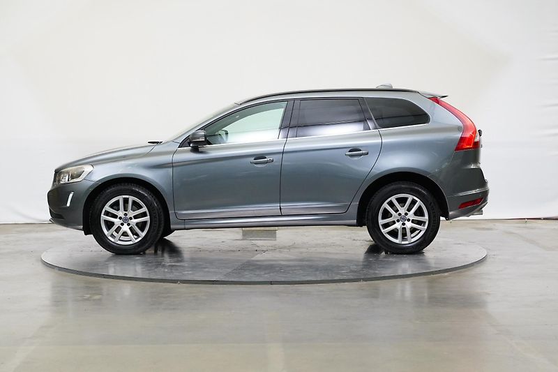 Volvo XC60 - fotka 3 z 29