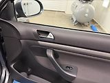 Volkswagen Golf 1,6 TDi 77 KW DSG NAVI PDC - náhled 28