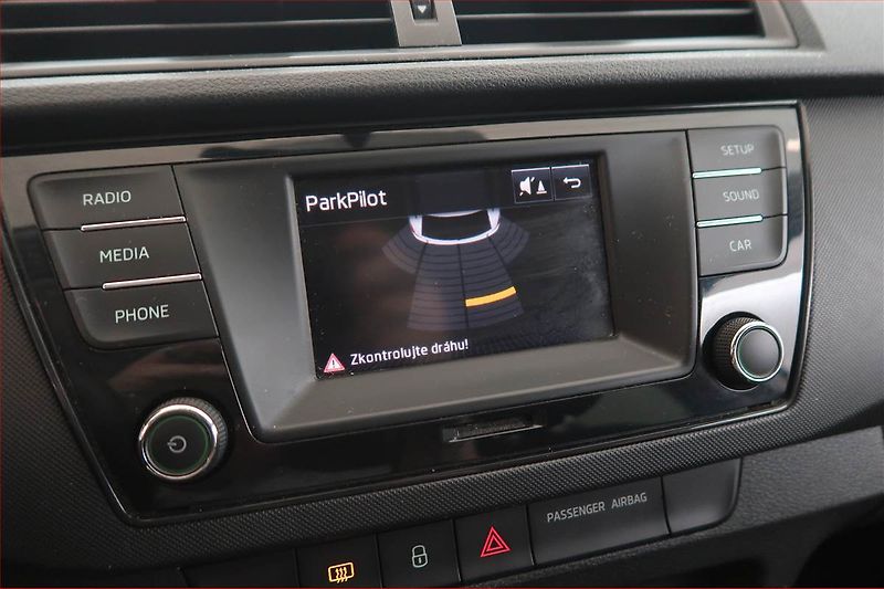 Škoda Fabia (2015) Ambition Plus 1.4 TDI, Automat - fotka 16 z 17