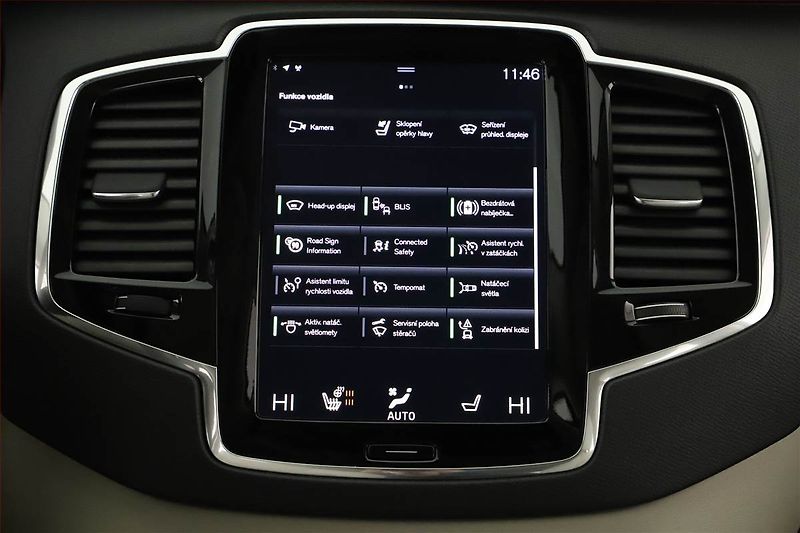 Volvo XC90 (2021) B5 AWD - fotka 17 z 21
