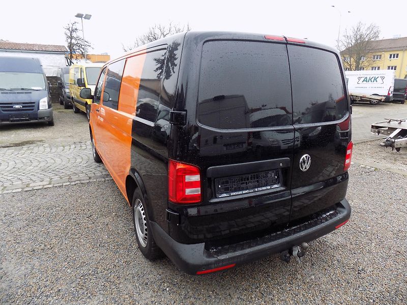 Volkswagen Transporter 2,0 TDI 110 KW DC 5 MÍST TEMP. - fotka 11 z 35