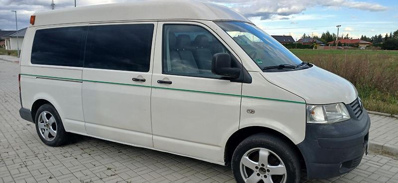 Volkswagen Transporter 1.9 TDI L2 H2 9míst LONG  - fotka 7 z 32