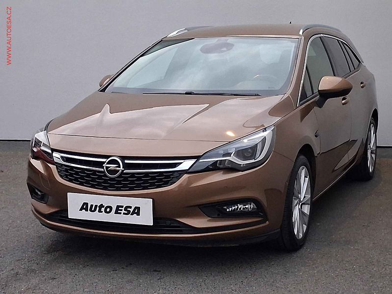 Opel Astra (2016) 1.4T, Innovation, AT, LED - fotka 3 z 16