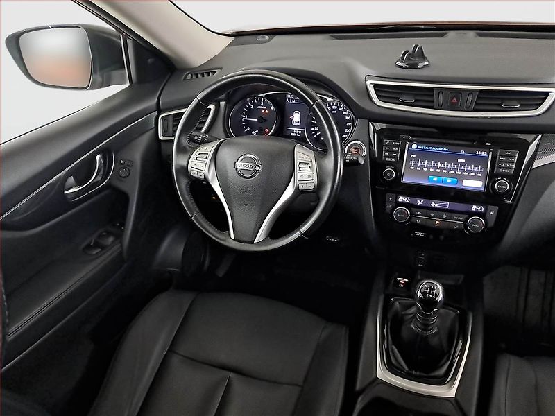 Nissan X-Trail (2016) 1.6 dCi, 4X4, Kůže, Navi - fotka 7 z 17