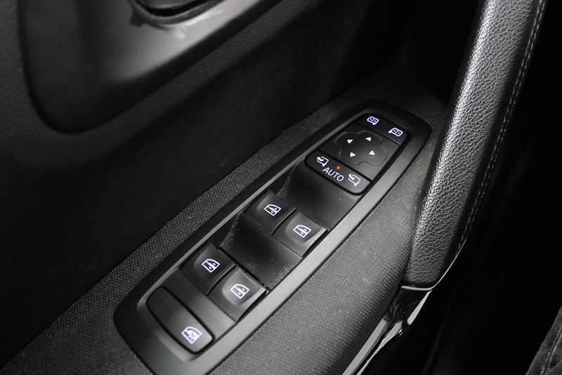 Renault Kadjar - fotka 12 z 23