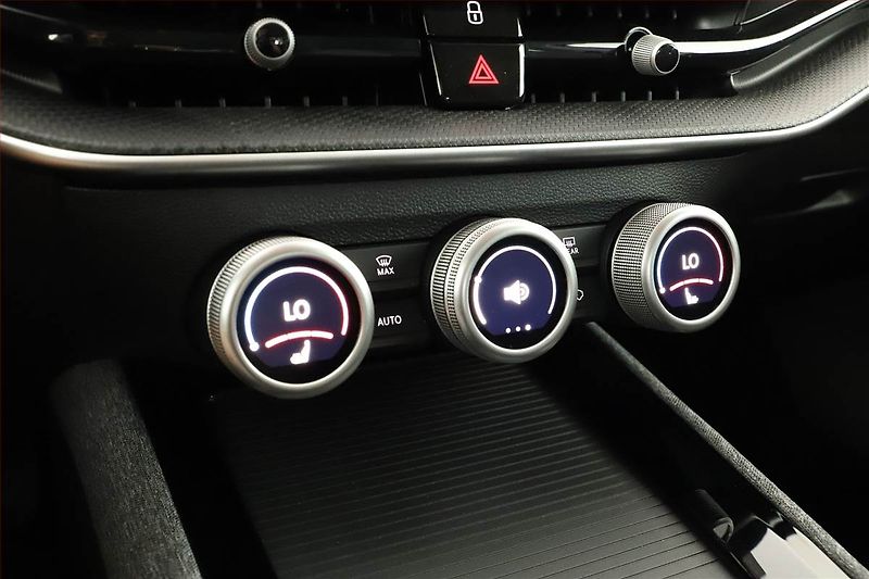 Škoda Superb (2025) 2.0 TDI, Selection, Navigace - fotka 16 z 20