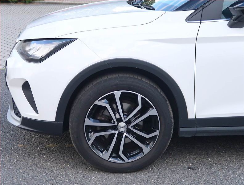 Seat Arona (2021) Xperience 1.0 TSI, ČR,1.maj - fotka 15 z 19