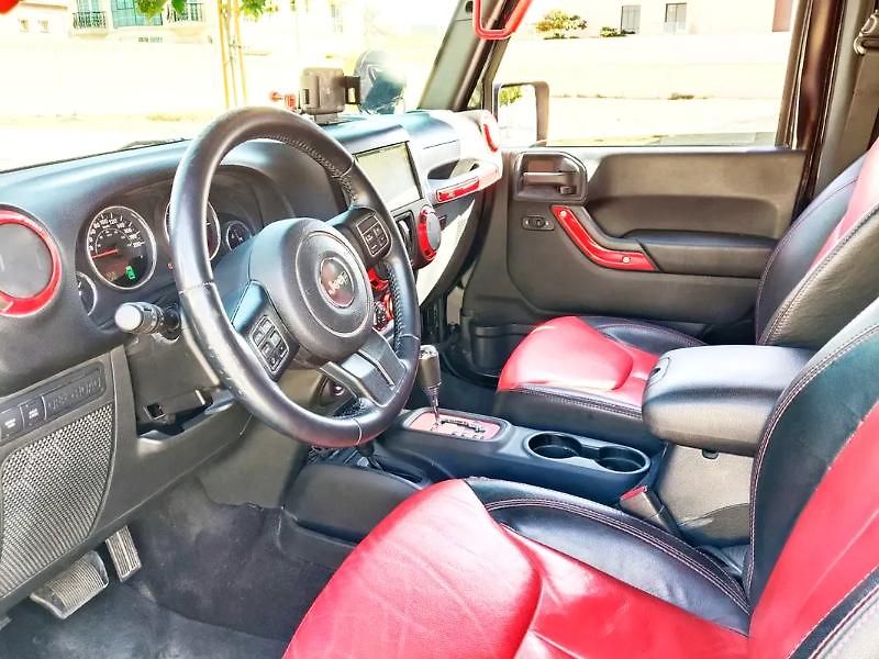 Jeep Wrangler (2015) Specialista do terénu 4x4 - fotka 6 z 8