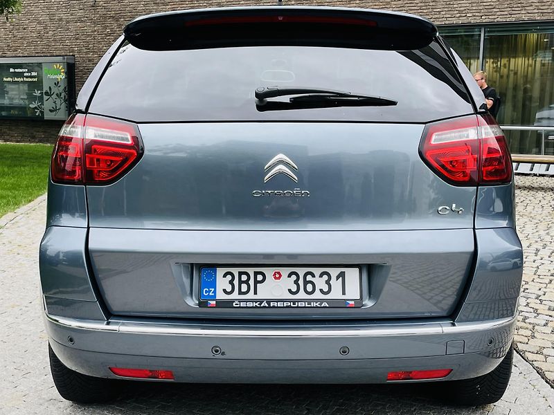 Citroën C4 Picasso 1.6i 88KW MANUÁL LED SENZORY - fotka 14 z 38