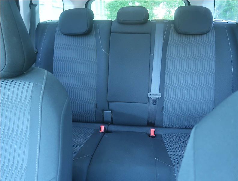 Peugeot 308 (2014) Style 1.6 BlueHDi, Serv.kniha - fotka 10 z 14