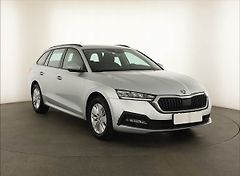 Škoda Octavia (2023) Ambition 2.0 TDI, ČR,1.maj - fotografie inzerátu