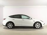 Tesla Model Y (2023) Long Range AWD 79kWh, SoH 92% - náhled 6