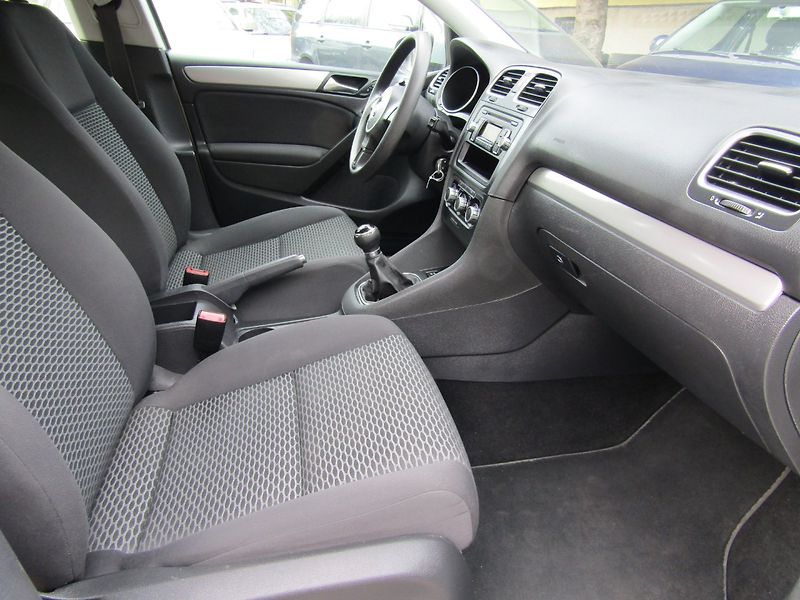 Volkswagen Golf (2010) 1.2 TSI 77kW TOP QUALITY - fotka 27 z 35