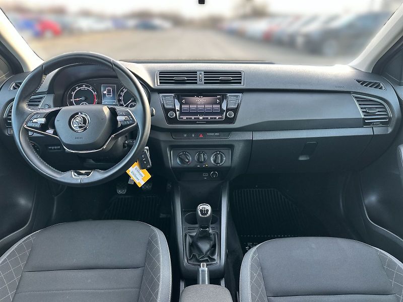 Škoda Fabia (2021) Combi 1.0 TSI Ambition + - fotka 5 z 24