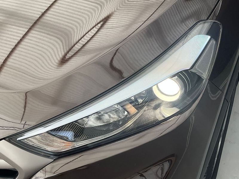 Hyundai Tucson 1.7 CRDI 85kW Best of Czech 4x - fotka 40 z 60