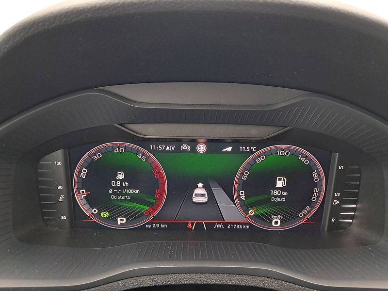 Škoda Karoq (2025) Sportline 2.0 TDI / 110 kW  DS - fotka 9 z 30