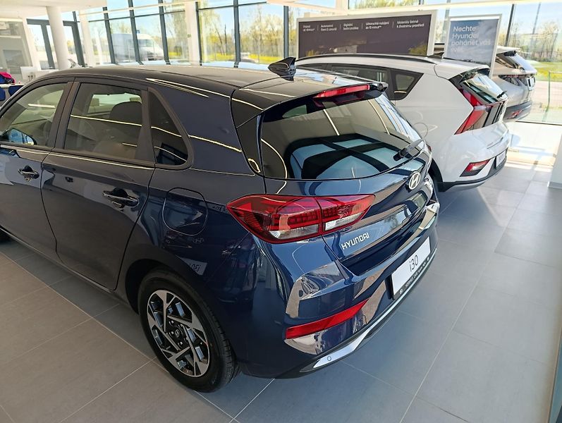 Hyundai i30 (2026) WG 1,0 T-GDI MT GO CZECH   - fotka 4 z 10