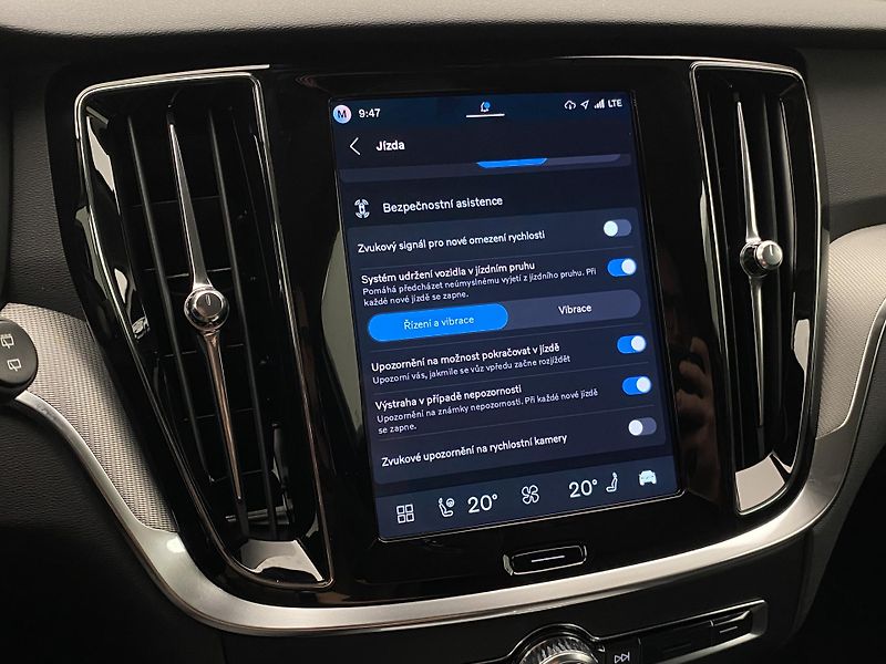 Volvo V60 (2026) B4 AUT BRIGHT PLUS - fotka 46 z 61