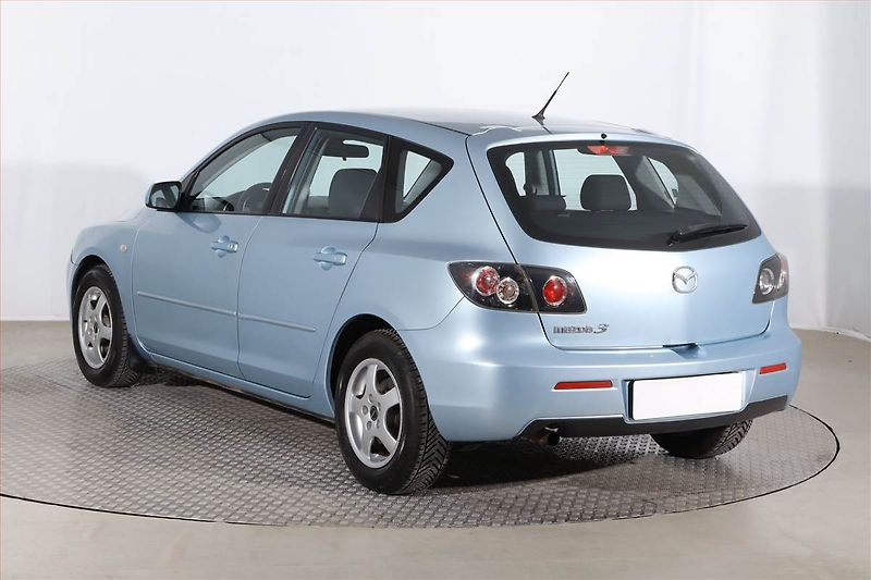 Mazda 3 (2007) 1.6, po STK, oblíbený vůz - fotka 4 z 17