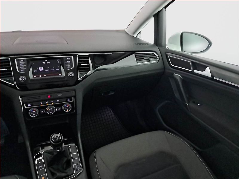 Volkswagen Golf Sportsvan (2014) 1.4 TSI, ČR,1.maj, Bi-Xenony - fotka 8 z 19