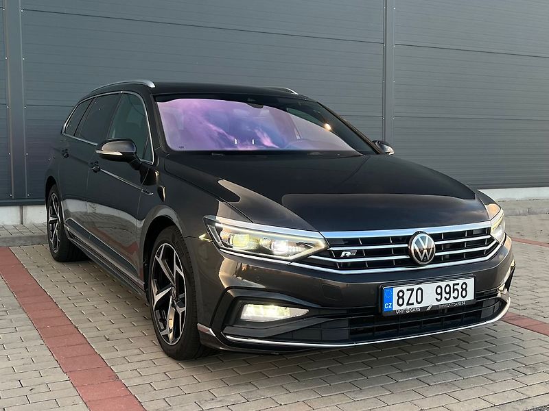 Volkswagen Passat - fotka 3 z 50