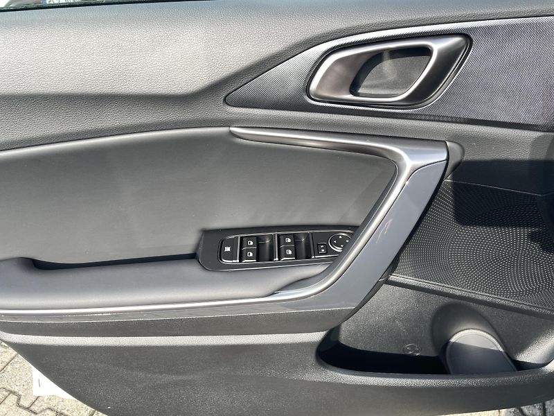 Kia XCeed (2026)  1,0T-GDi  SPIN 2027 