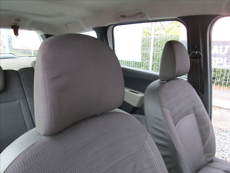 Dacia Lodgy 1.6i  Klima - fotka 18 z 36