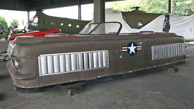 Curtiss-Wright Model 2500 Air Car.