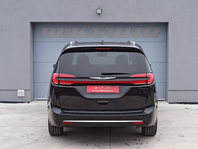 Chrysler Pacifica 3.6 194kW PHEV PINNACLE  - fotka 6 z 31