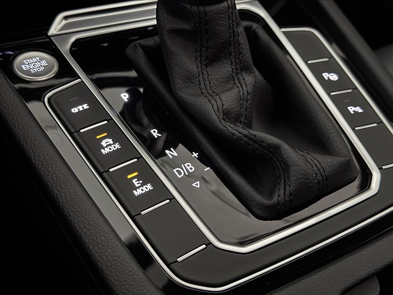 Volkswagen Arteon Shooting Brake 1,4 TSi  DSG eHybrid Elegance - fotka 47 z 49