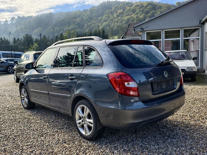 Škoda Fabia KOMBI 1.9 TDi 77kW  - fotka 6 z 10