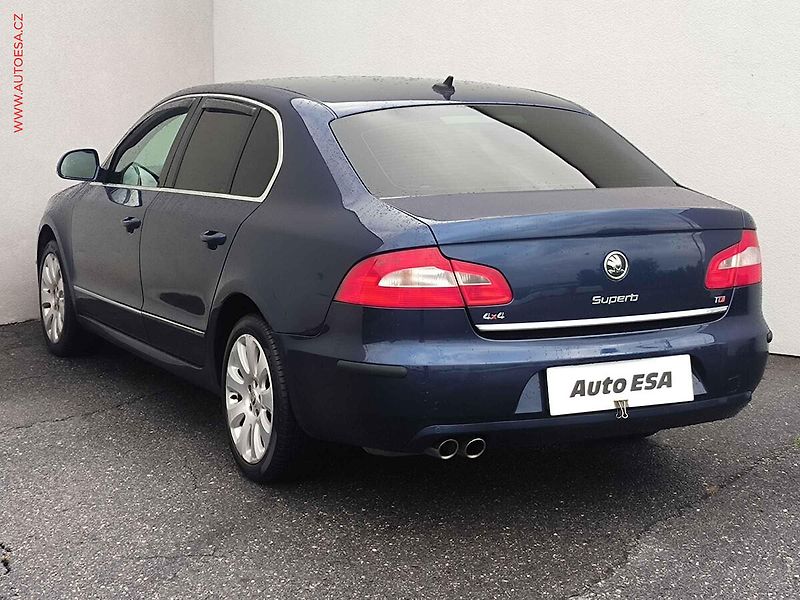 Škoda Superb (2009) 2.0TDi 4x4, ČR, Elegance - fotka 6 z 19
