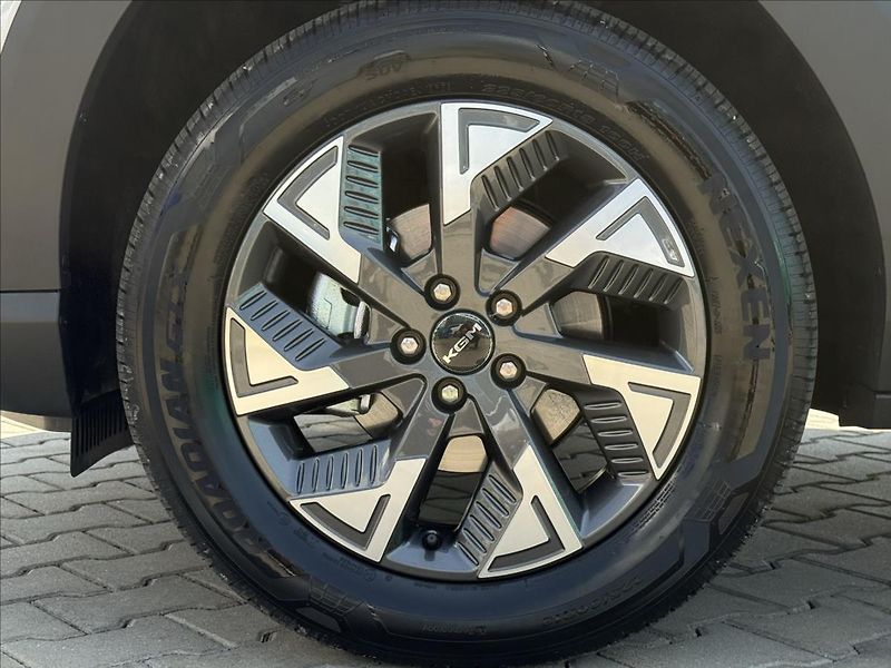 KGM Torres 1,5 GDI Hybrid 150kW Style - fotka 11 z 35