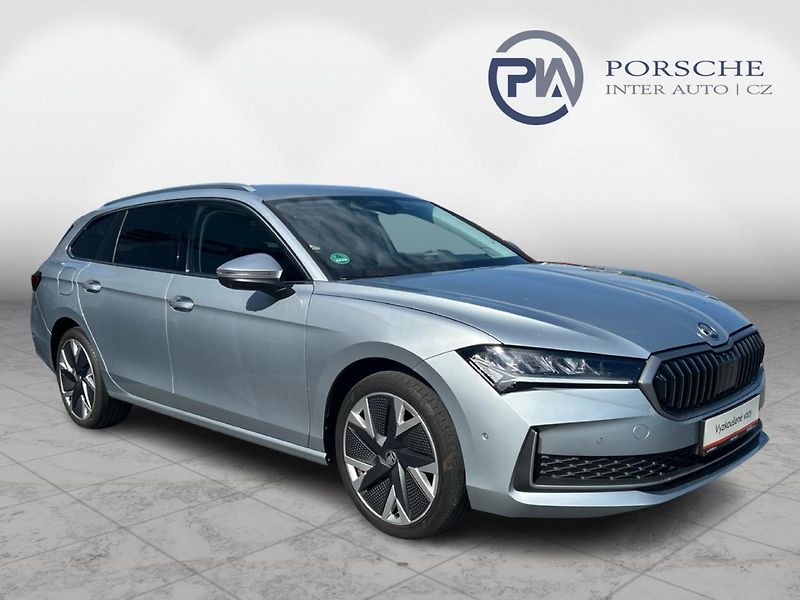Škoda Superb COMBI SELEC TS 110/1.5 A7F - fotka 8 z 25