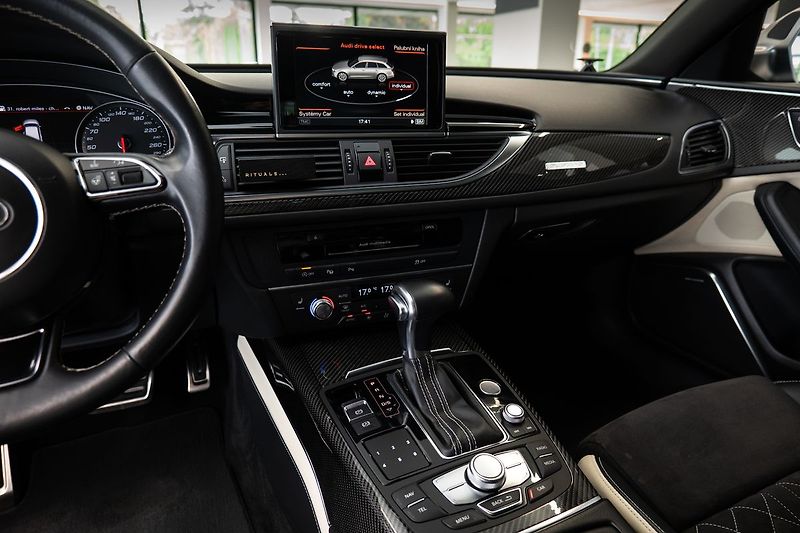 Audi RS 6 Bang&Olufsen/360 - fotka 12 z 26